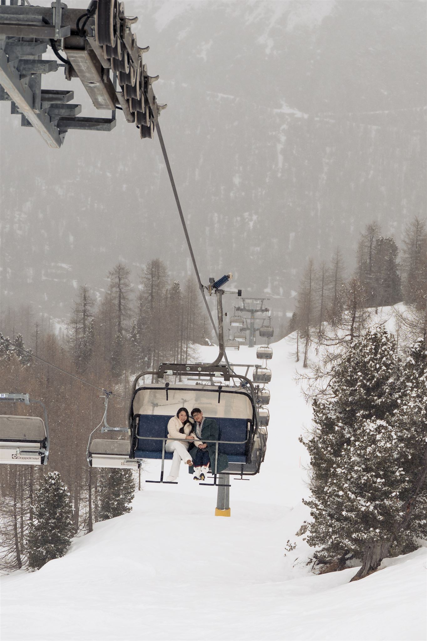 Winter wedding in the Dolomites